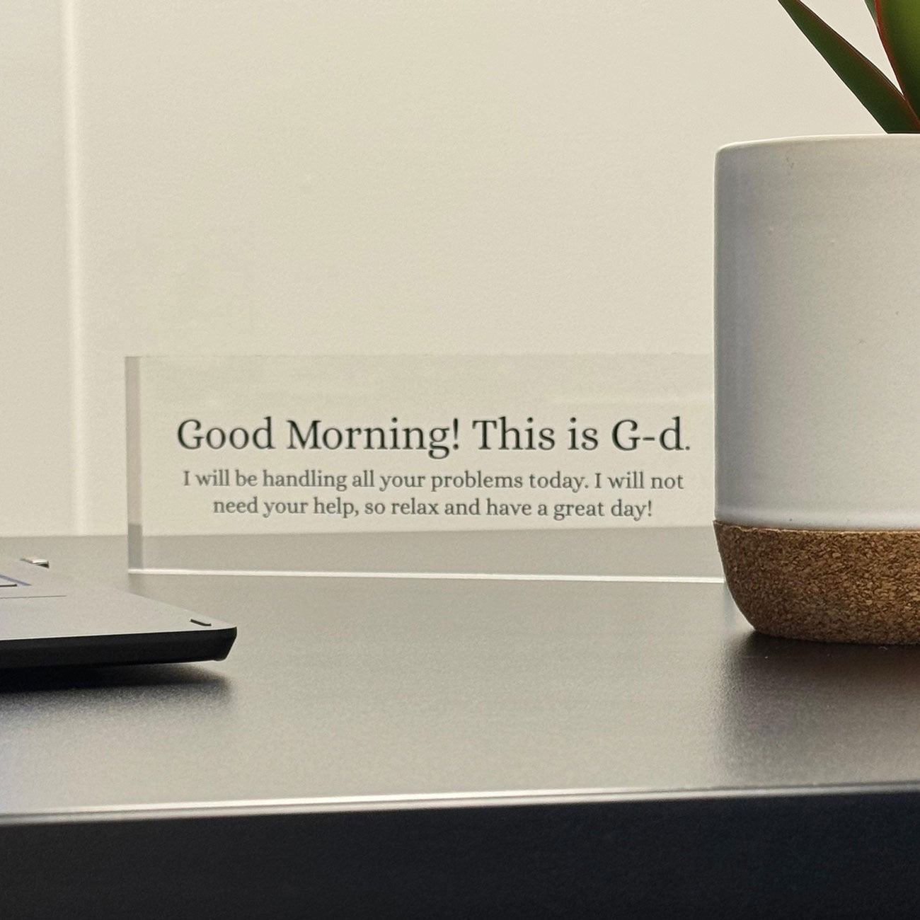 Desktop Lucite Reminder Plate